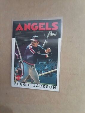 Reggie Jackson Baseball Card - Red & Black Back